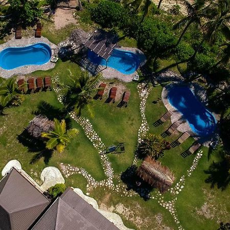 แบร์ฟุต กัวตา ไอส์แลนด์ Villa Nathilau Point ภายนอก รูปภาพ
